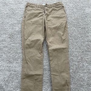 H&M Skinny fit khaki pants in US size 30